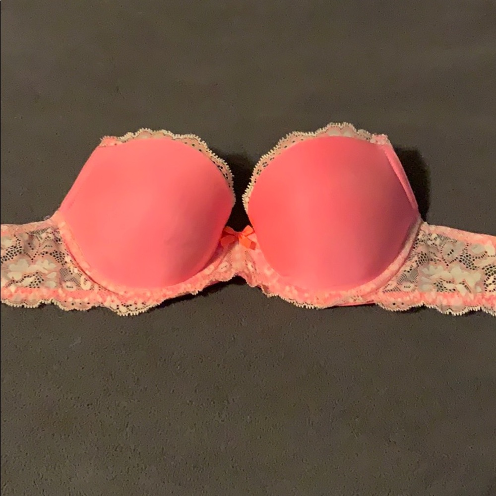 Pink strapless Victoria’s Secret bra